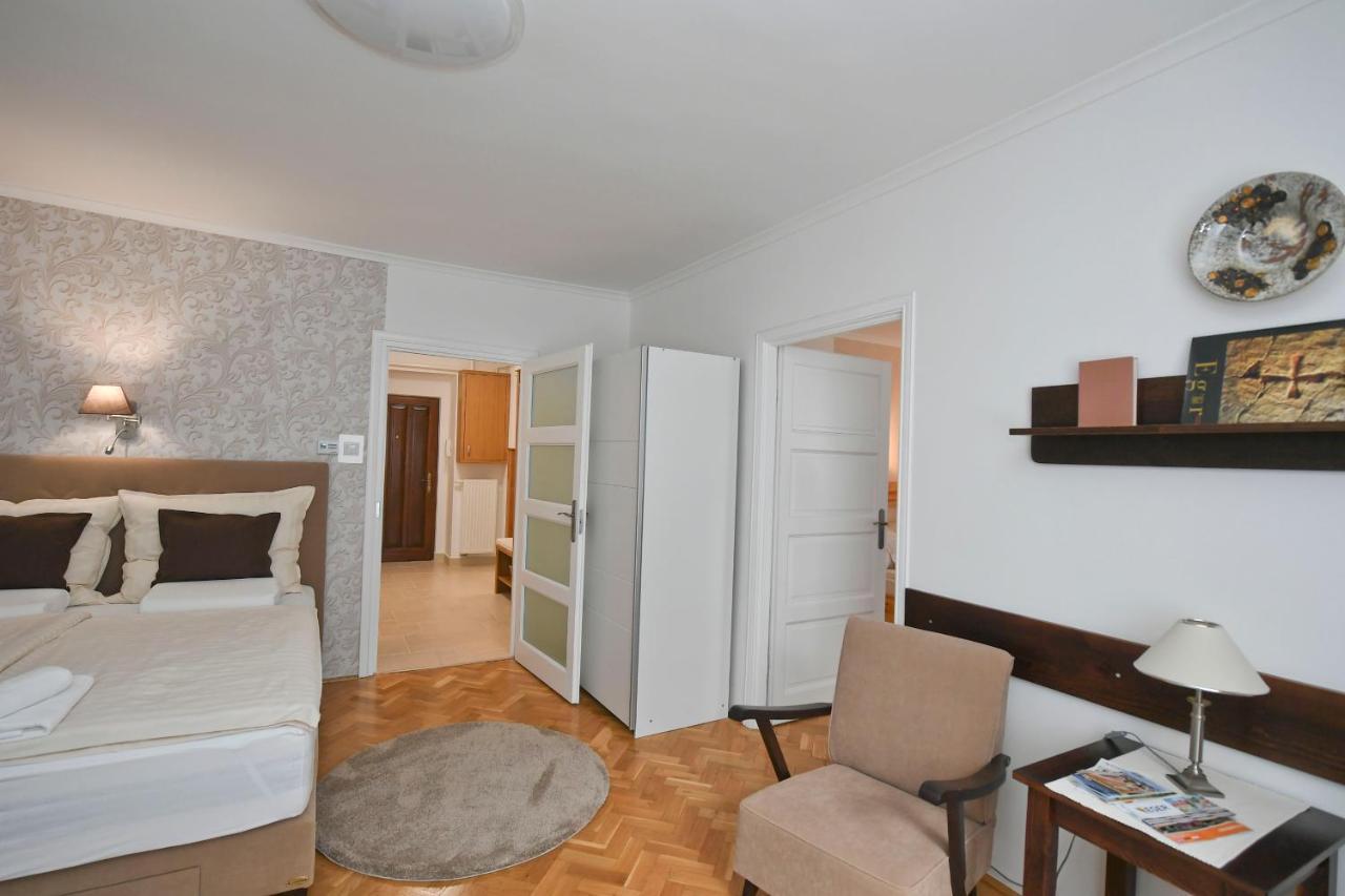 Vicente'S Apartment Eger Exteriér fotografie