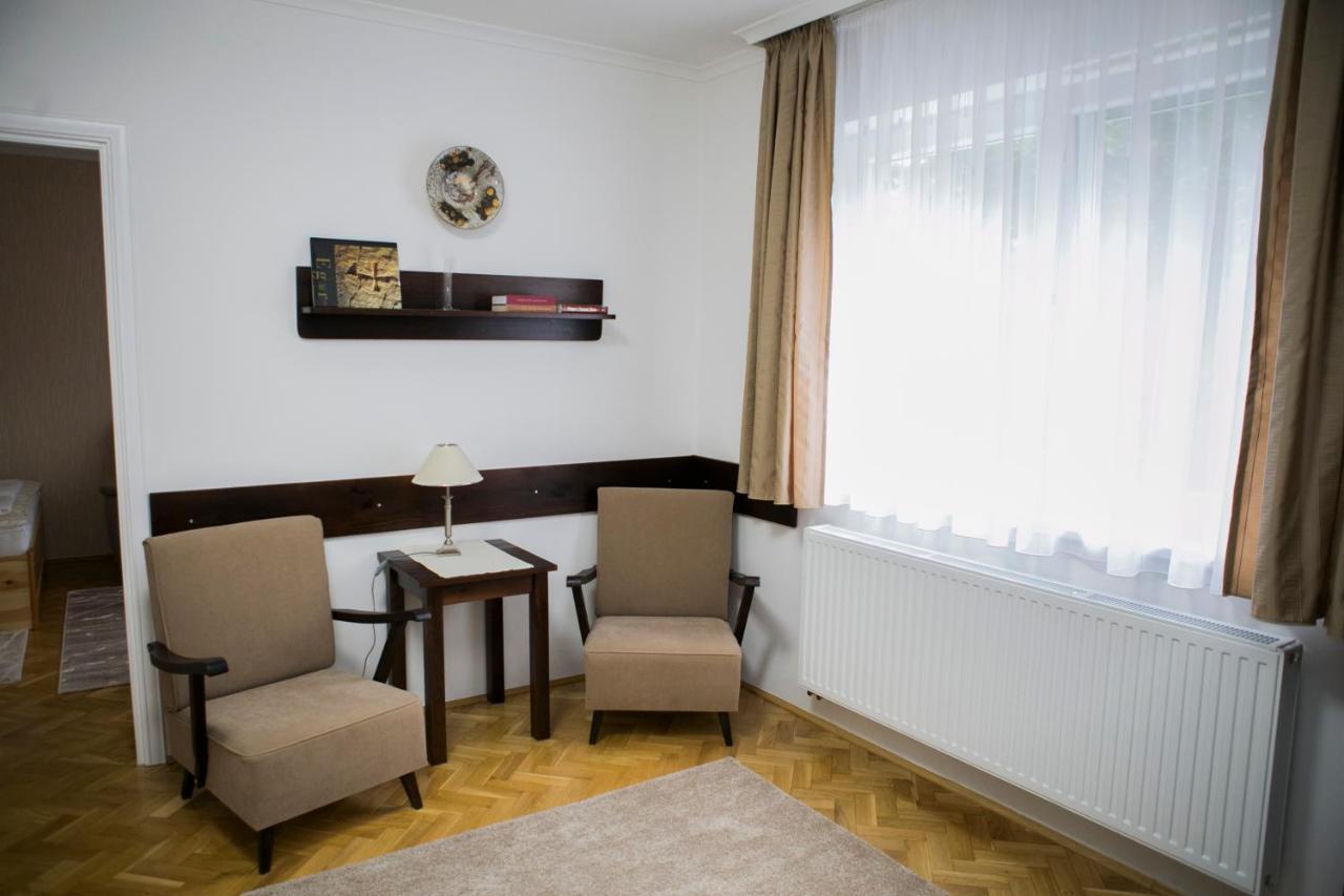 Vicente'S Apartment Eger Exteriér fotografie